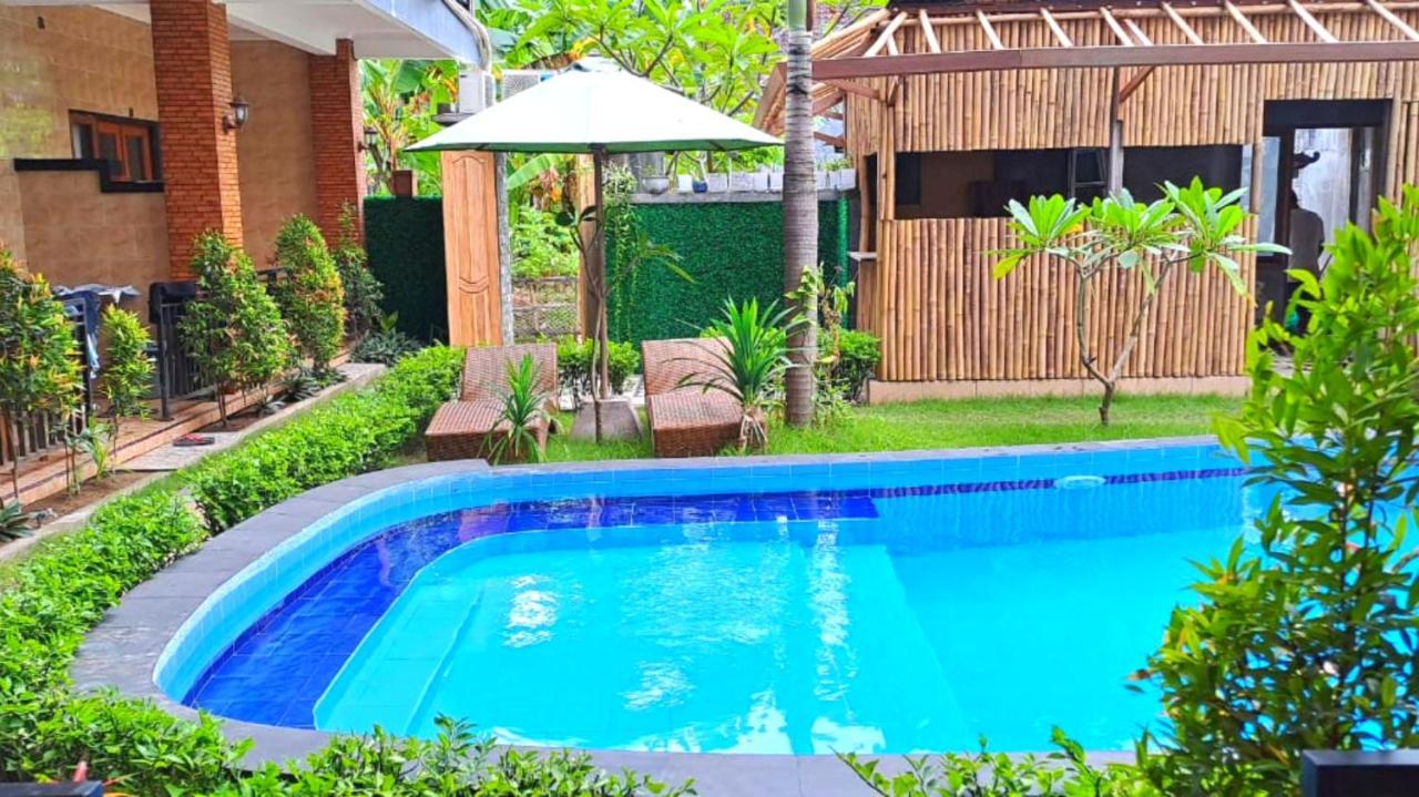 Wahyuga Sari Guest House Nita Salon & Spa Lembongan Zewnętrze zdjęcie